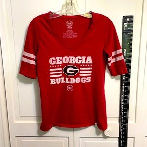 GEORGIA BULLDOGS T SHIRT SZ-Medium
